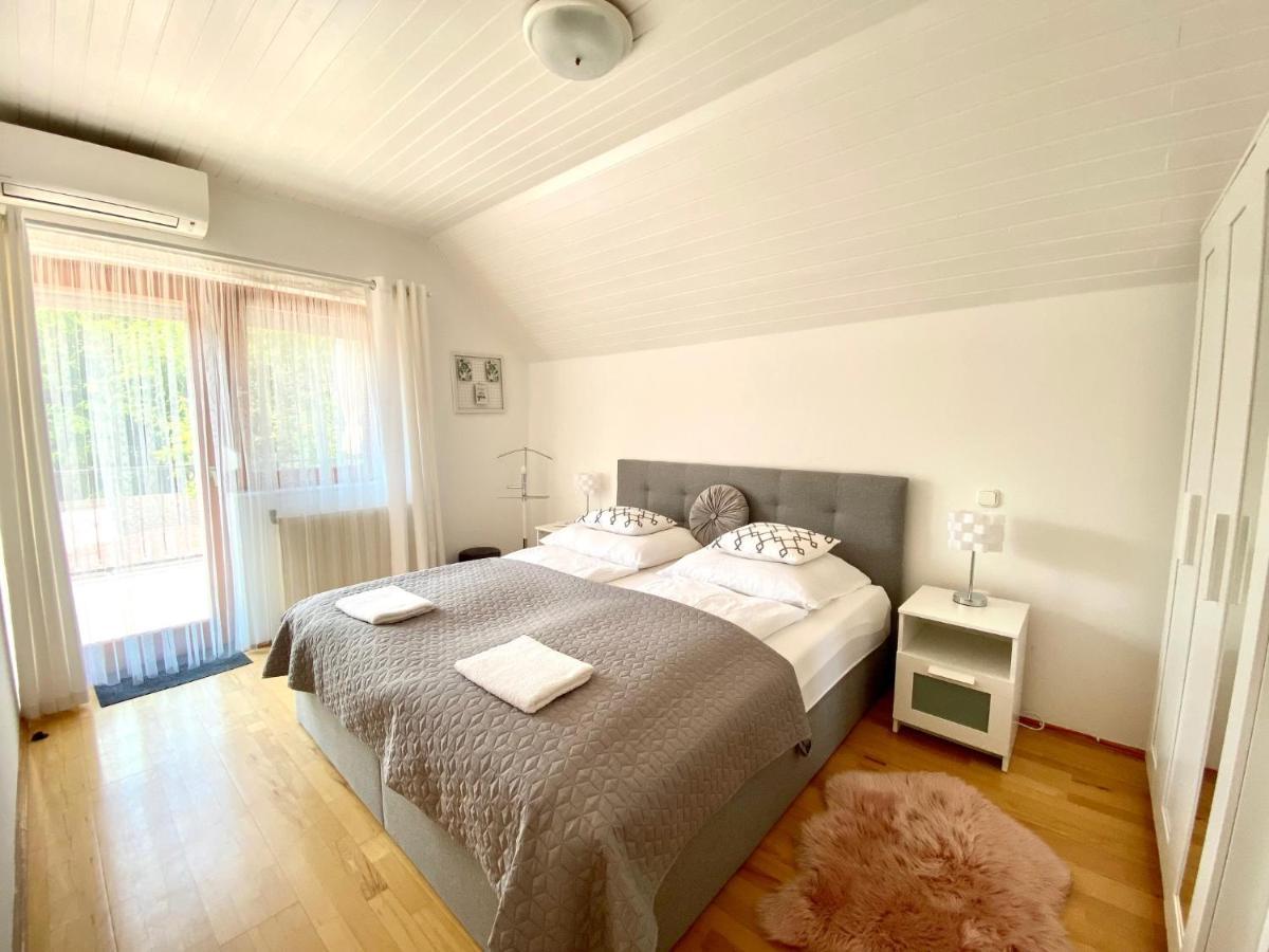 Do-Ti Apartmanhaz Balatonlelle Exteriör bild
