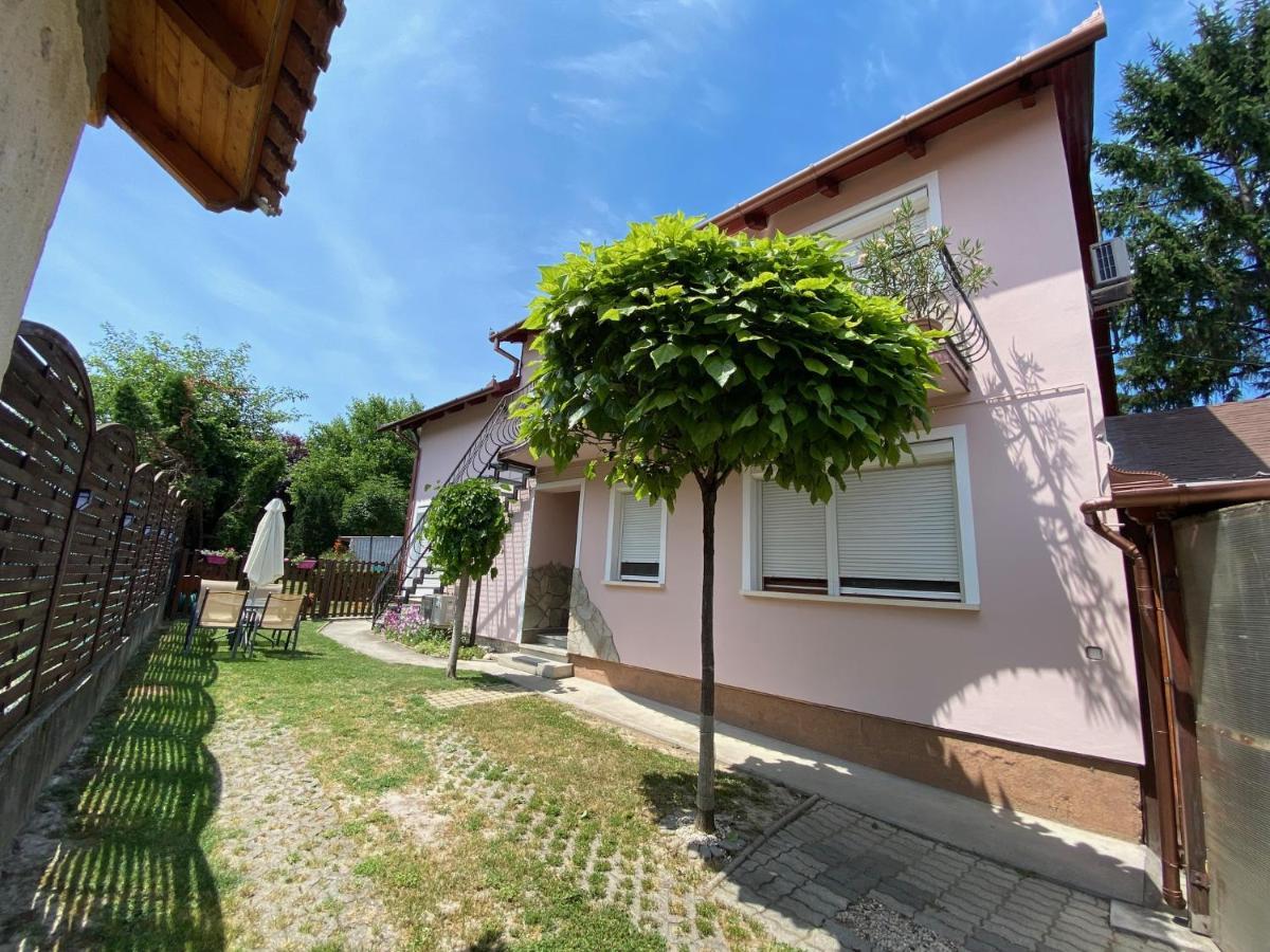 Do-Ti Apartmanhaz Balatonlelle Exteriör bild